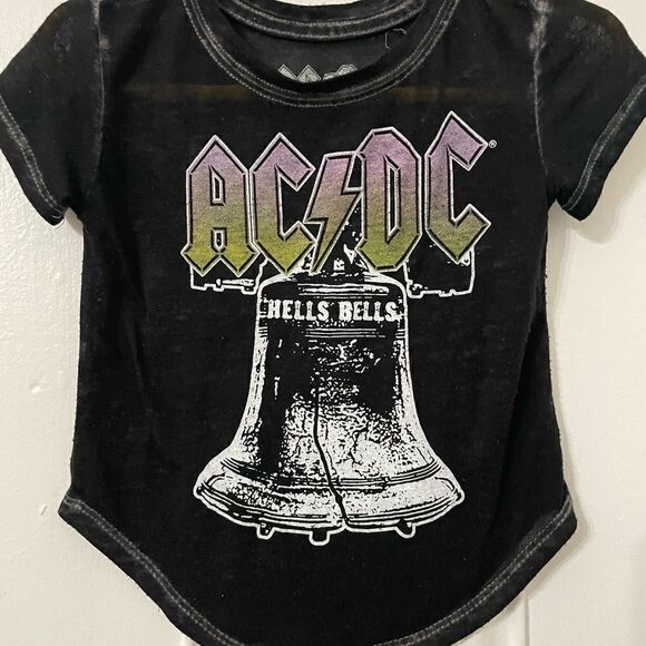 AC/DC t shirt  - Picture 2 of 4